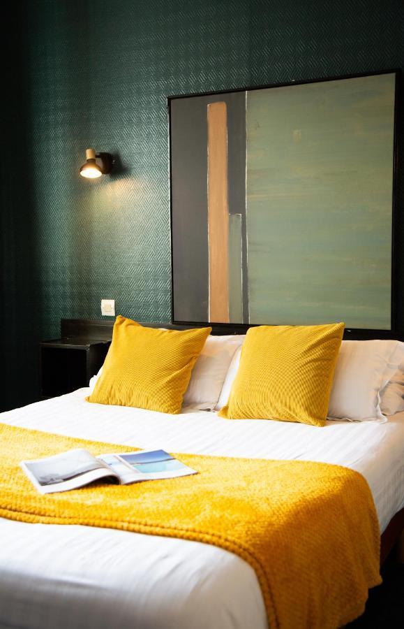 Hotel Des Pins Jullouville-les-Pins Habitación foto