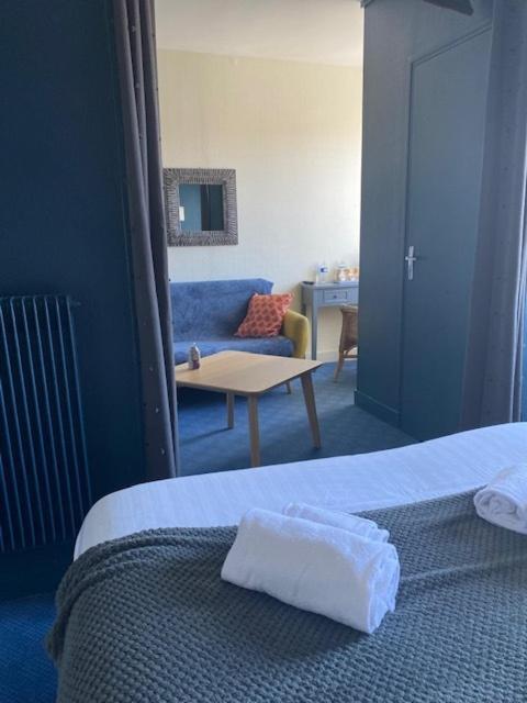 Hotel Des Pins Jullouville-les-Pins Habitación foto