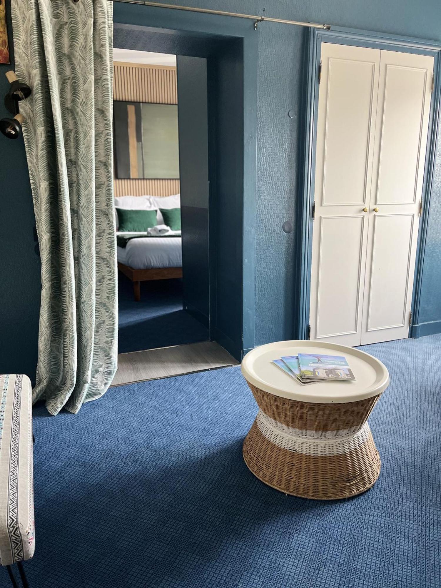 Hotel Des Pins Jullouville-les-Pins Habitación foto